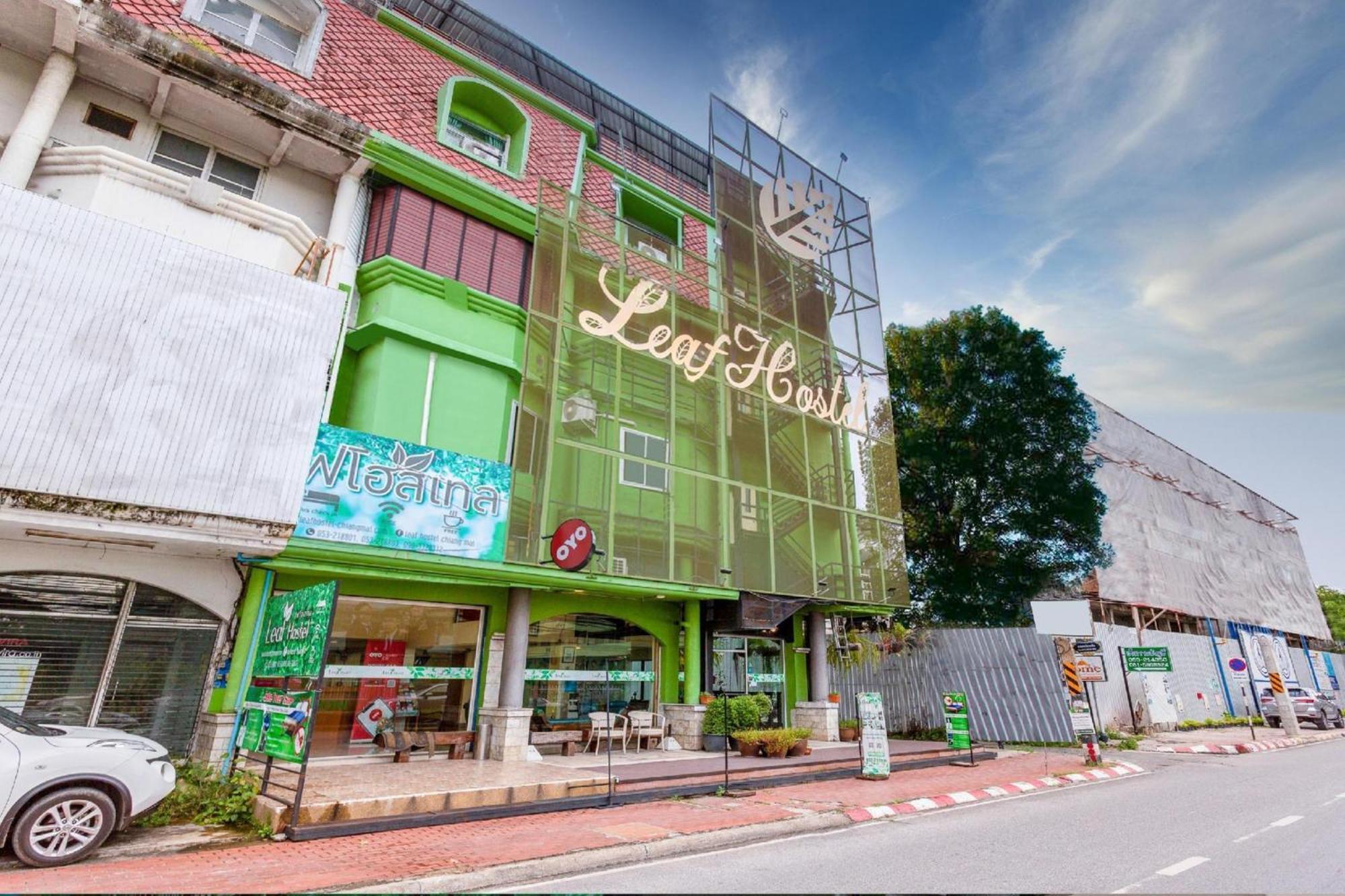 Oyo 928 Leaf Hostel Chiang Mai Exterior photo